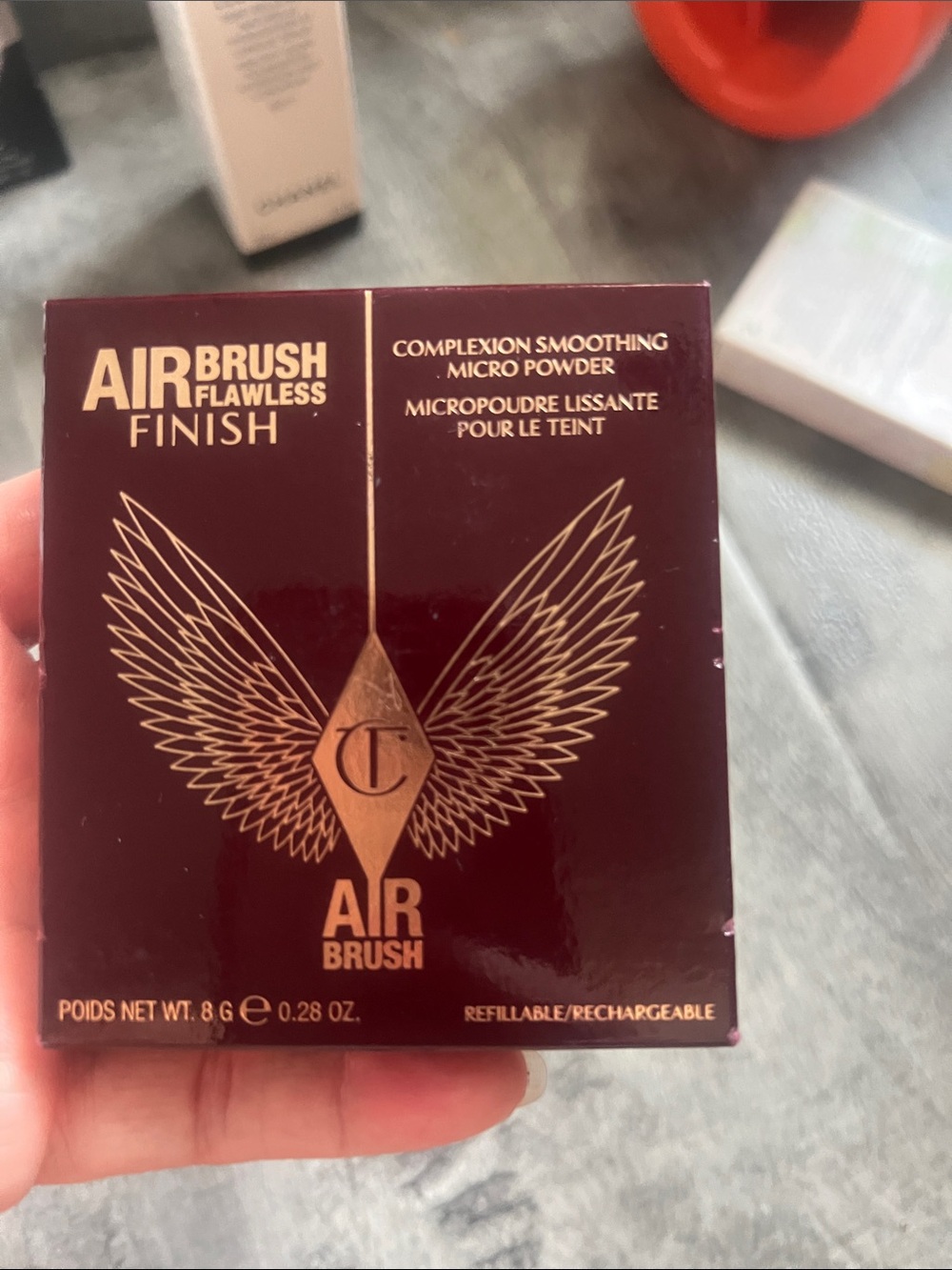 Charlotte Tilbury Airbrush Flawless Finish Micro Powder - Burgundy and Gold